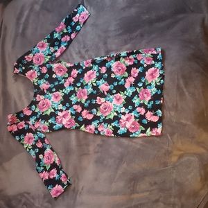 Floral Forever 21 fitted dress (size Medium)